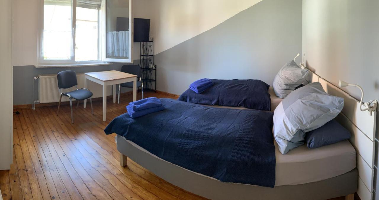 Monteurs Zimmer Noack Borssum المظهر الخارجي الصورة